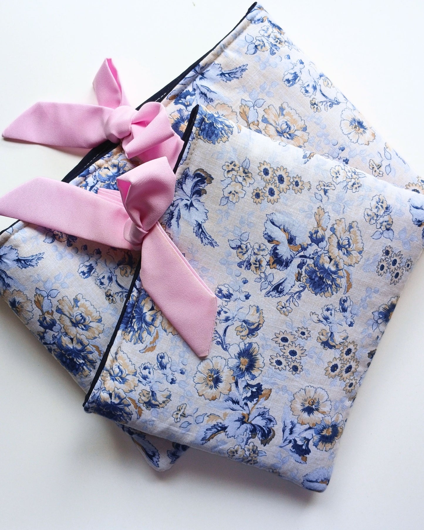 Luisa in Midnight Blue Book Sleeves